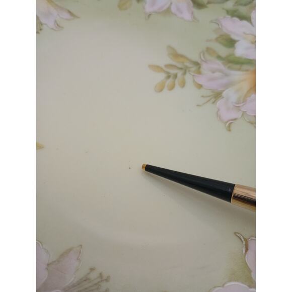 P.T. Germany Tirschenreuth Porcelain Hand Painted Lily Floral Plate - Picture 5 of 6